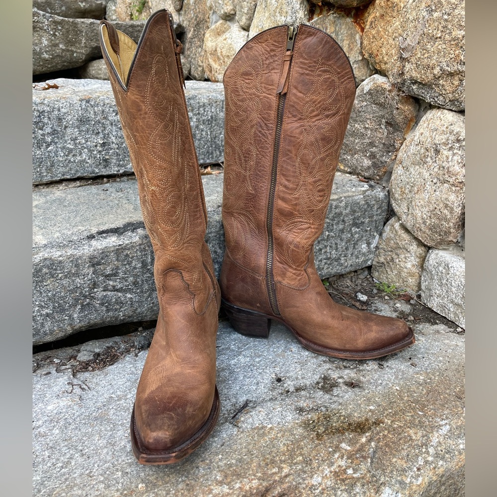 Justin cowboy boots